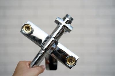 浴室水管设计不够用?希箭淋浴花洒套装解烦忧